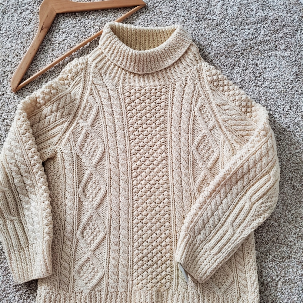 Irish hand made wool cable sweater, size M